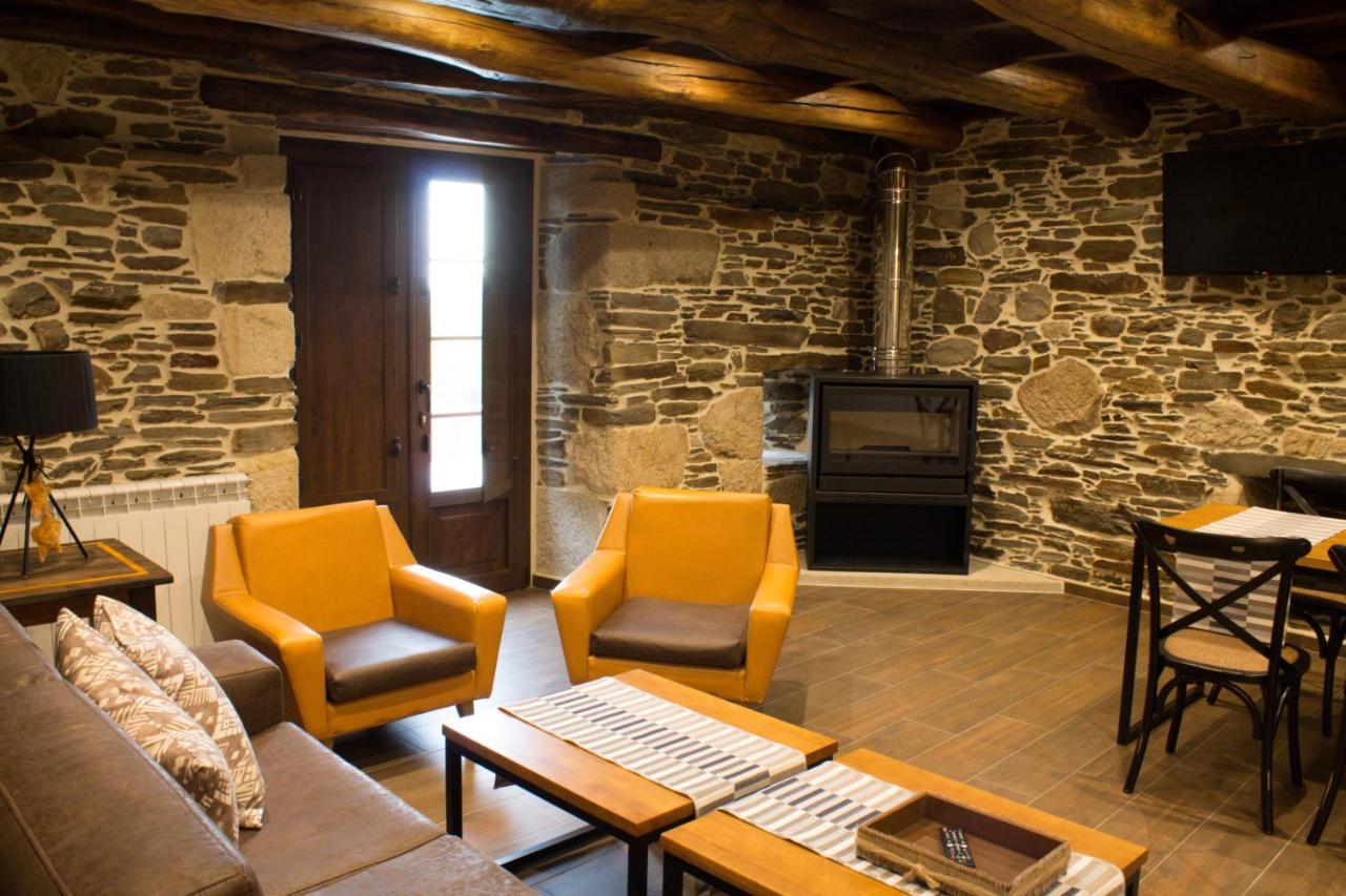 Casa Toiran Pension Lancara Buitenkant foto