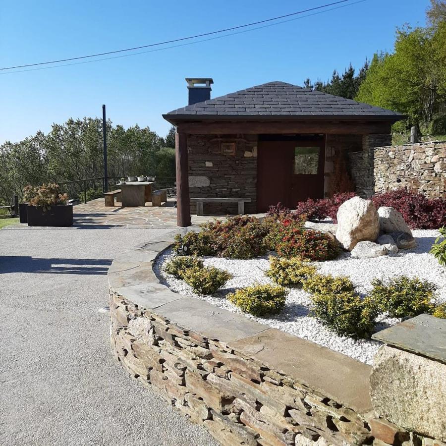Casa Toiran Pension Lancara Buitenkant foto