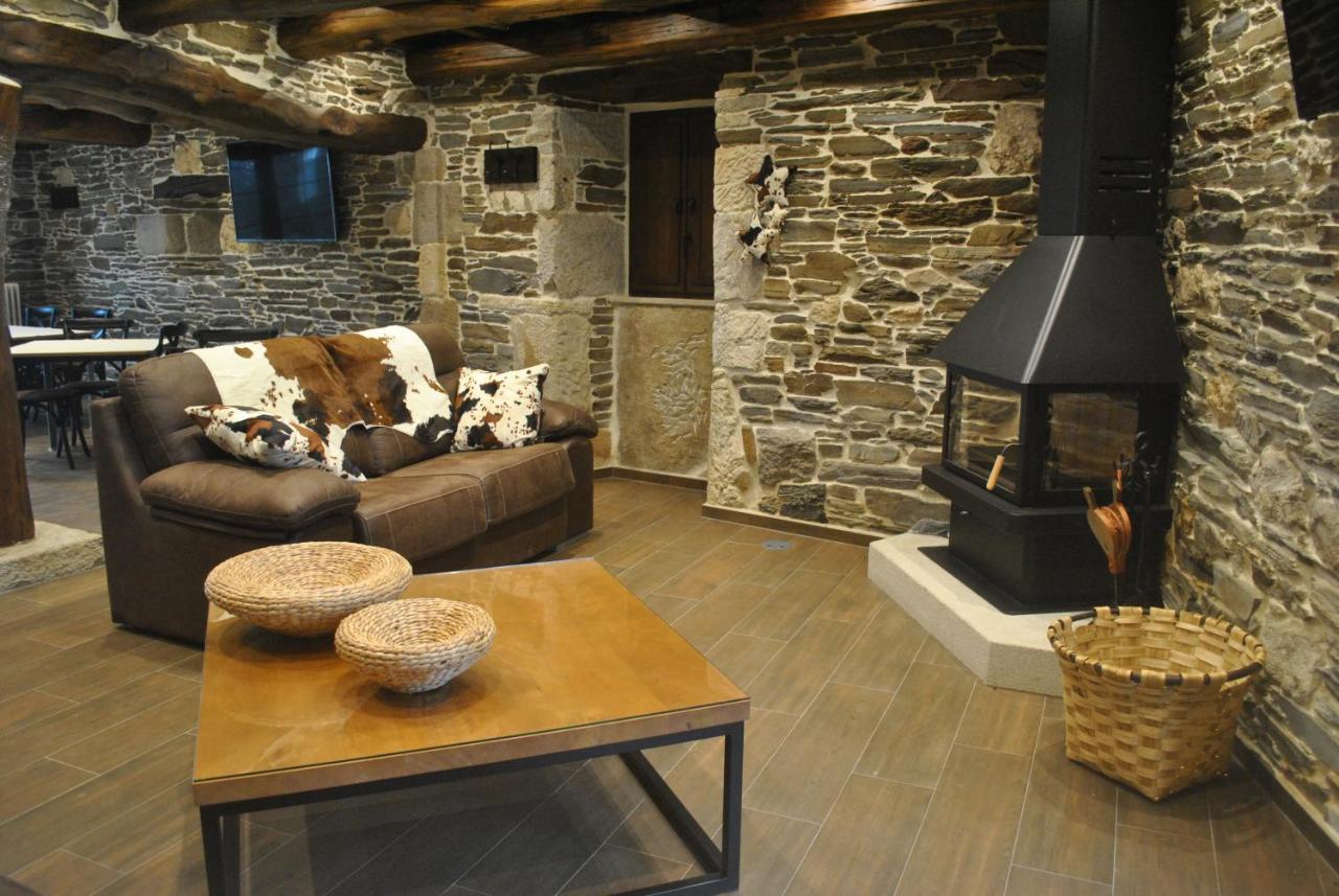 Casa Toiran Pension Lancara Buitenkant foto